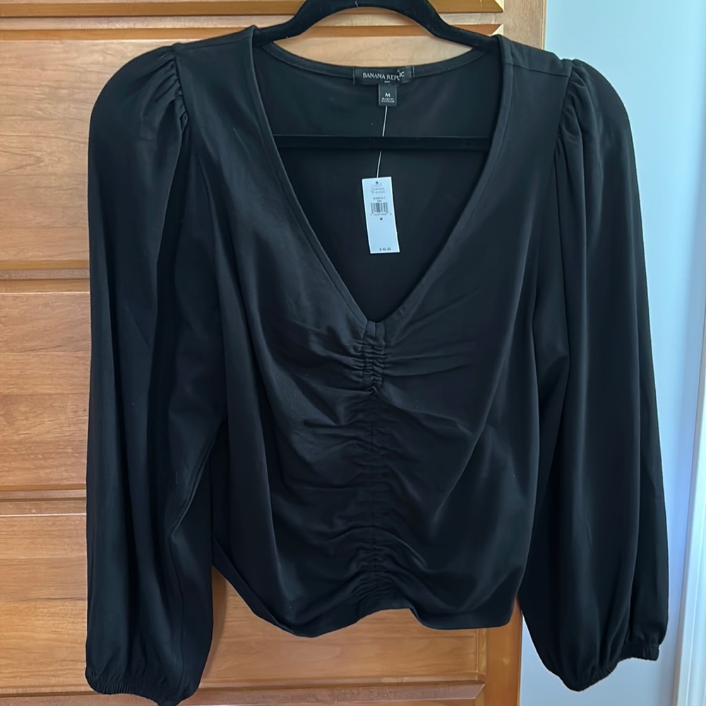Woman’s Banana Republic top